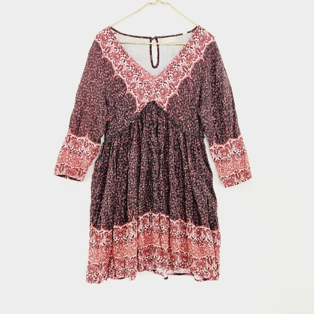 Altar'd State Burgundy and Blush Paisley V‑Neck Midi Dress